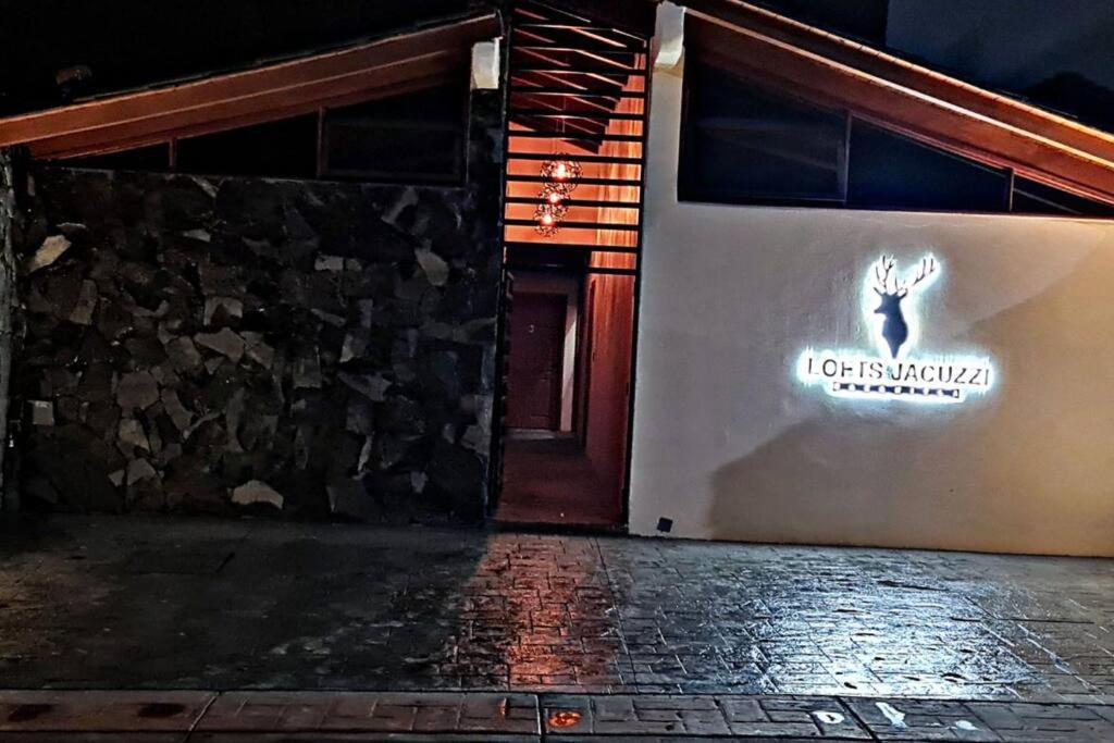 شقة No 1 Loft Jacuzzi مازاميتلا المظهر الخارجي الصورة